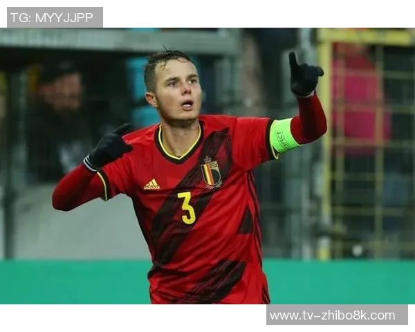 国米旧将范赫斯登因膝盖韧带重伤宣布退役年仅26岁