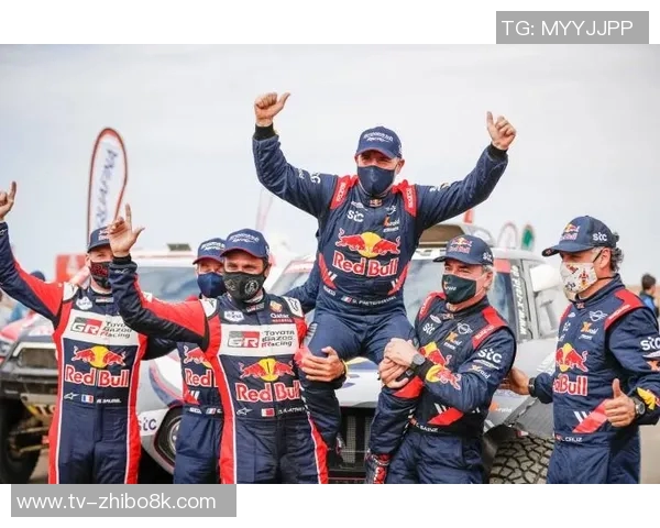 纳赛尔盛赞巴黎六冠荣耀共同庆祝历史性成就的自豪时刻