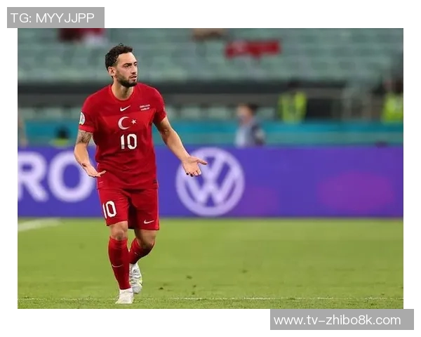 恰尔汗奥卢因伤缺席热那亚战役或将在意超杯复出